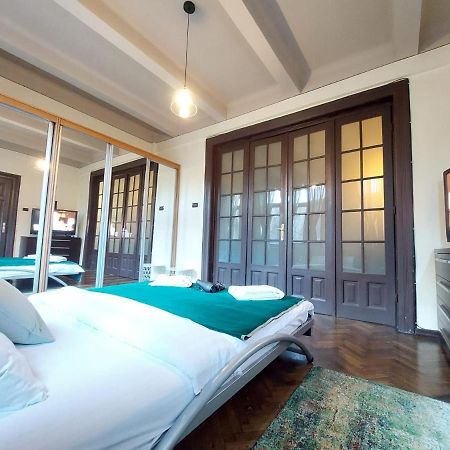 Sweet Dreams Suites Piata Romana Bükreş Dış mekan fotoğraf